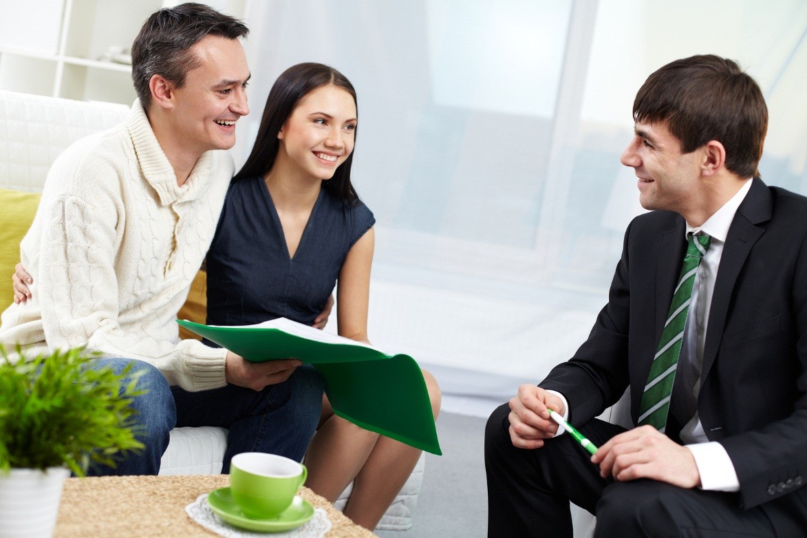 Vancouver Business Brokers Influx of Luxury Brands Fuels Rise in Rent